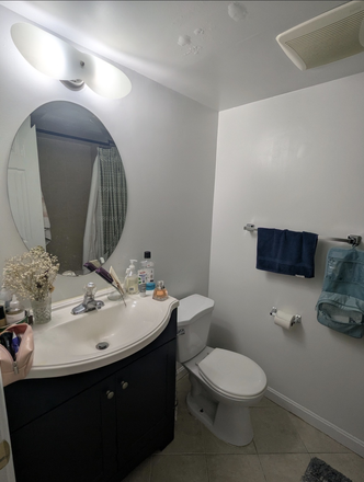 Private Bath - Private room and bath in a 2b/2b