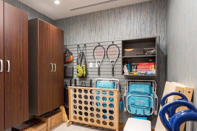 Equipment room - Private Rooms in 3 Bed / 2 Bath in Arlington, VA. 1-3 Month Lease with Optional Furnishings Apartments