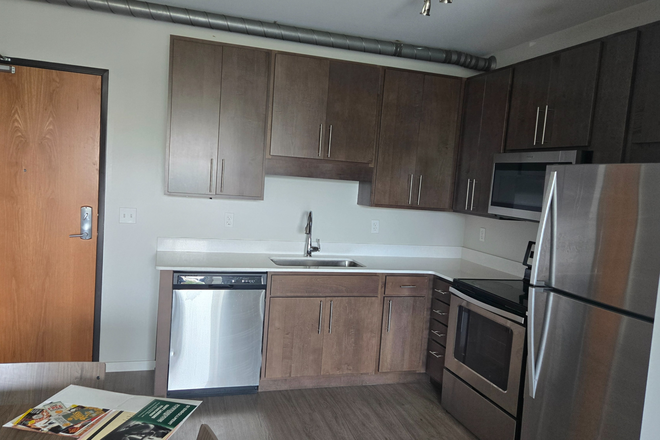 Kitchen - Landmark Apt/ close to campus