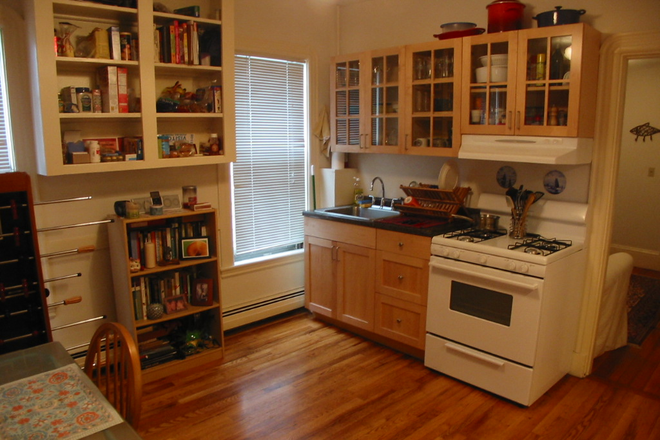 kitchen - Philadelphia style apartment in the middle of Davis Square