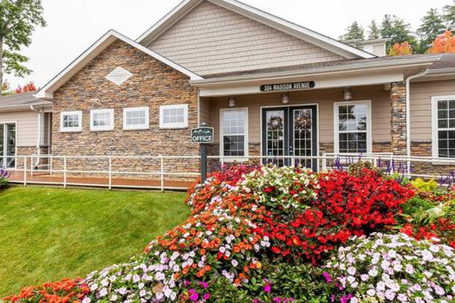 photo - The Village Of Meadowview Apartments, close to campus