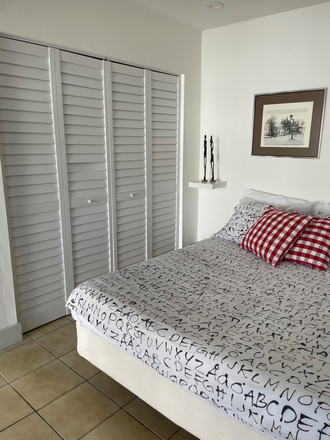 Clost - Family House