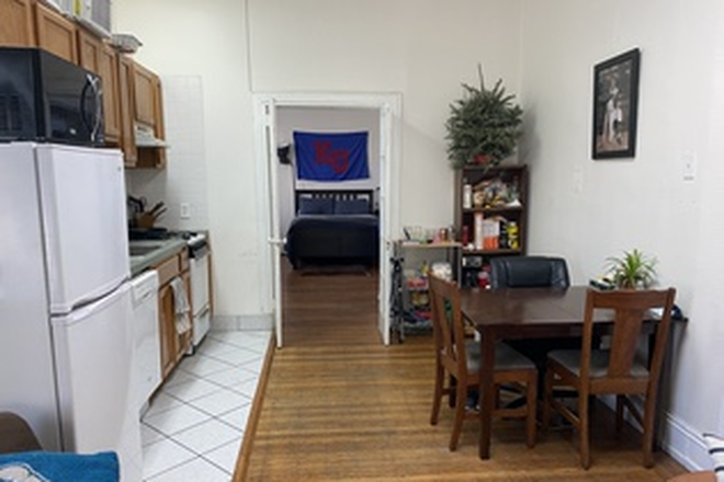 Kitchen/Living room - 224 South 43rd Street Apartments
