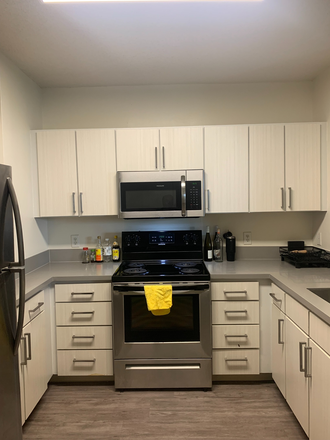 Kitchen - University View: 1 Room with Bath in 2x2 XL Apartment (Shared Housing, Summer 2026 Sublet)