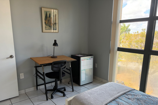Bedroom - Room for Rent for Male - 5 minutes From FIU Condo