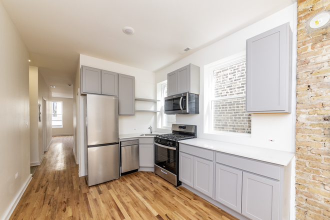 Kitchen - BRIGHT NEW 3 BEDRMS 2 FULL BATH PILSEN