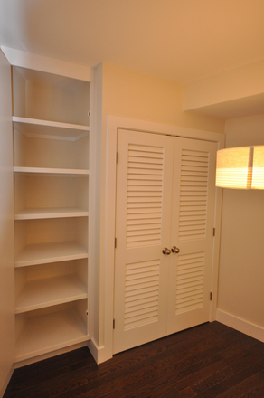 - - 4-Bedroom/2.5 Bath | No Broker Fee | Close to Campus + W/D In-Unit Apartments