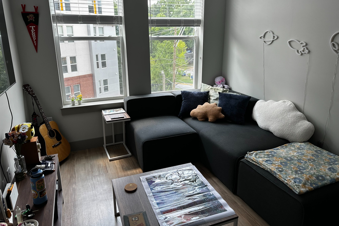 Living Room - Aspen Heights