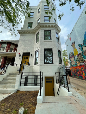 Exterior - 75 Florida Ave NW Unit 1 Apartments