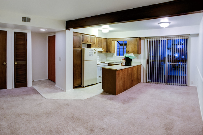 living room - Courtyard Flatlets Apartments