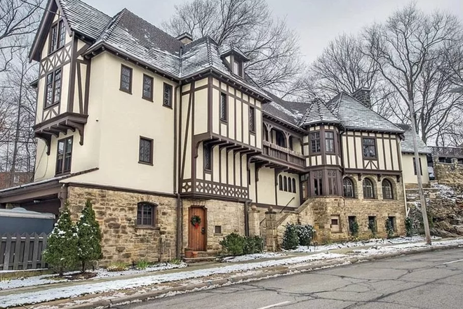 Outside Street View - Beautiful Apartment in the Historic Deming House, Cedar-Fairmount Neighborhood
