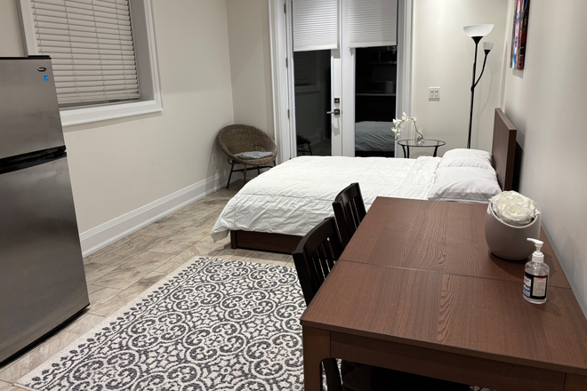 Bedroom - Cozy studio in a new house near Subway. Wi-Fi, laundry, all utilities and parking included