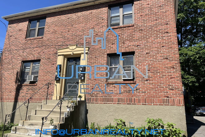 EXTERIOR - **SEP 1/2025  ** LARGE 1 BED IN BRIGHTON CENTER  **  1 PARKING SPOT INCLUDED **  HEAT INCLUDED Apartments