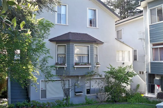 Exterior - 4 Bedroom/2 Bath close to campus