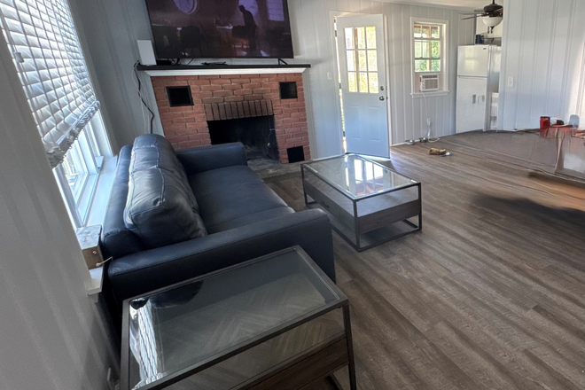 New Leather couch and tables - URI Student Rental – Harbor Island, Narragansett
