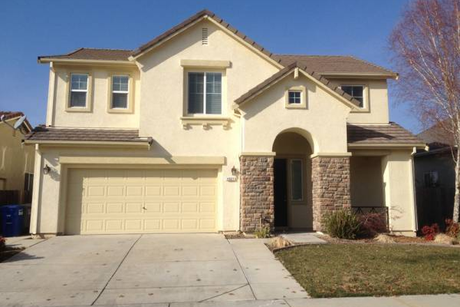 Front of house - Spacial single family house, close to UC Merced