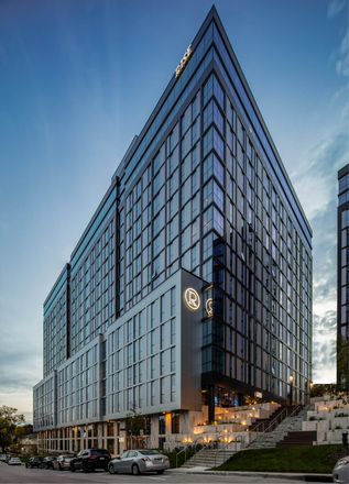 Building - Studio Penthouse - Rise at Riverfront Crossings