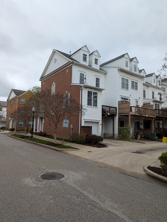 Exterior - 4 Bdrm / 2.5 Bath, Camden Crossing, Pad/Garage Parking, ADT, Partial Furnish, 5 min walk to Camden! Townhome