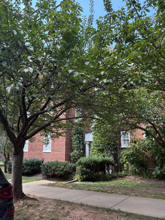 Outside on the street - McLean Gardens Studio Loft