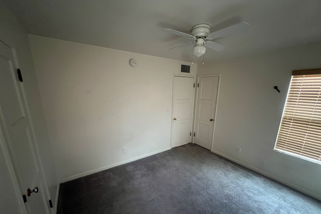 ROOM FOR RENT - Please call Leo 603-957-706