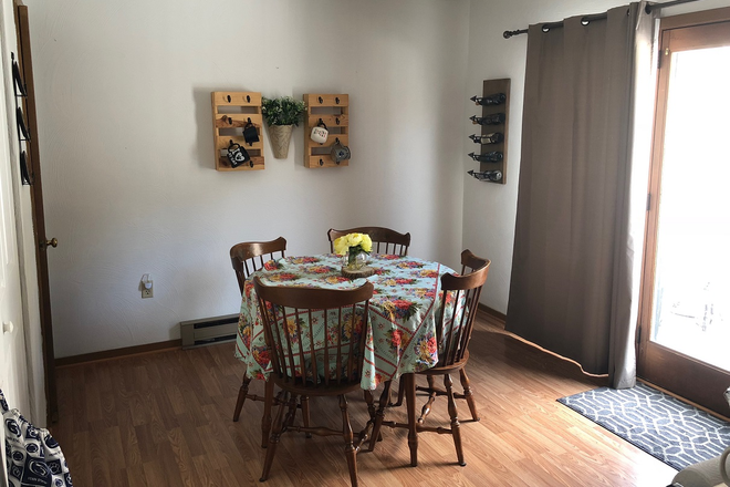 Dining Room - Graduate Row Townhomes