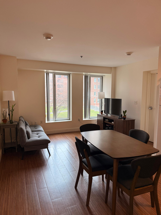Living room - Room for sublet available in 2B2B - One Western Avenue