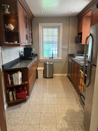 Shared Kitchen - One Bedroom Basement Apartment in the Cedarvale/Humewood area (all utilities included)