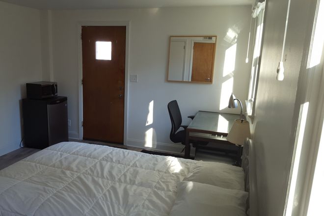 Bedroom - Furnished Room for PU affiliate-Henry Ave-Princeton House