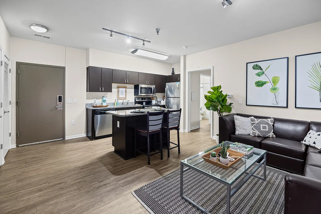Kitchen - Chauncey Square Apartments