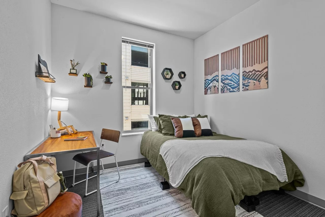 Bedroom - The Soto sublet for female with your own bathroom Apartments