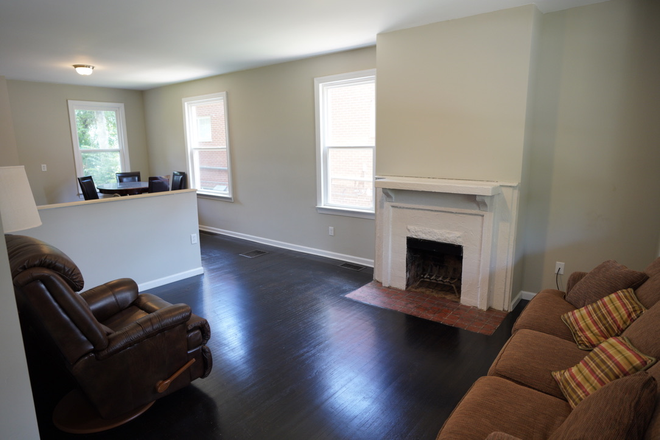 House - 1944 Lexington Ave 6 Bed 2 Bath House