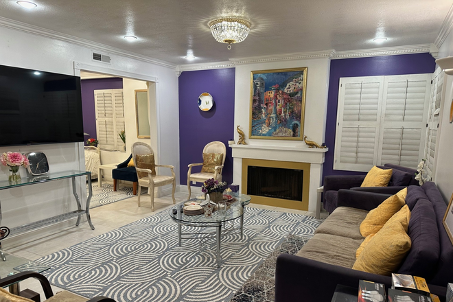 Family room - Timber Run Townhome