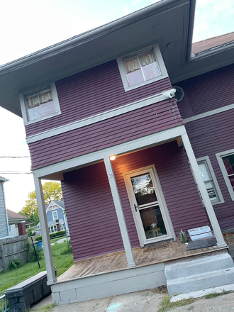 Back of house - Cozy room in historic Mishawaka home