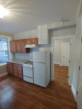 Kitchen - Flexible 2-Bed / 1-Bed Split in North End | Updated Kitchen & Bath Apartments