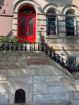 front of house - Beautiful, Historic Harlem Brownstone,  one bedroom with patio, in unit washer/dryer, Rental