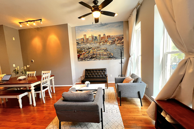 Front of House - Sitting Room/Dining Room - Updated 3-story row home for Rent in historic neighborhood near Inner Harbor