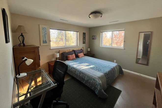 Bedroom - Avail 12/15/24 - Furnished private bedroom - Share equipped kitchen, living room & bathroom w/1 male House