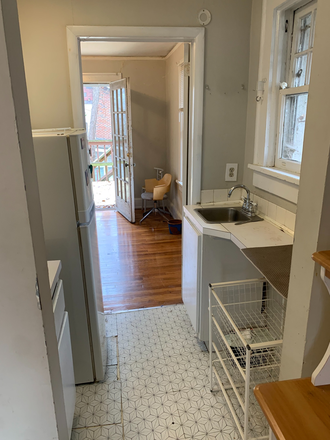 Kitchen - Affordable 2BR/1BA Apt Across From Bookstore w/ Flexible Lease Options