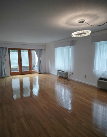 Living Room - Amazing 2 Bedroom 2 Bathroom Between Harvard and MIT Apartments