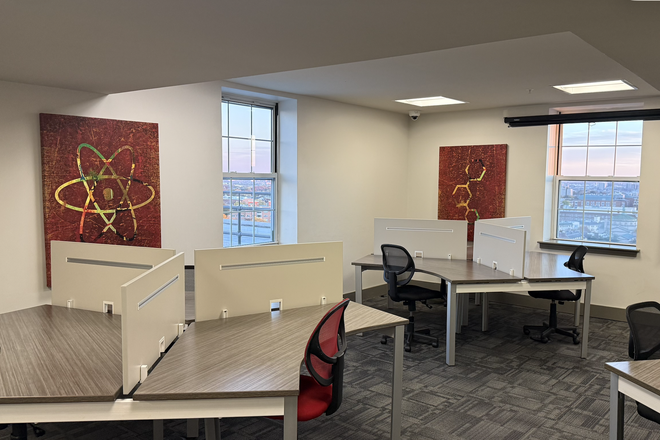 Study Room - The Academy on Charles Street Apartments