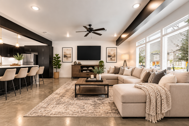 Living Room - 3 Bed/3.5 Bath Luxury Modern Townhome Close to Campus (On Bus Route)