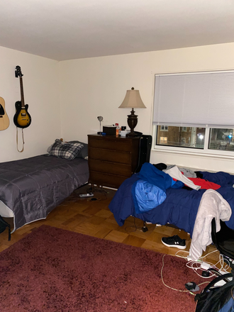 Living Room - College Park Towers Knox – Sleeps up to 3/4 - Available First Week of August 2026 - 2027 Apartments