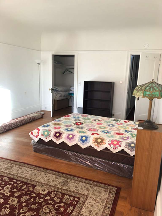 Bedroom - 1Bed & Shared Bath in Elmwood