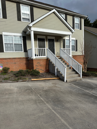 Outside photo - Pennington Way Properties
