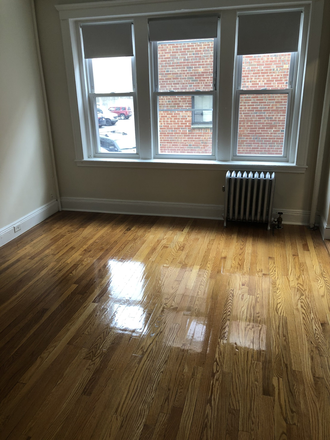 Visit hubrealtyproperties.com - Front facing one bedroom, great location Apartments