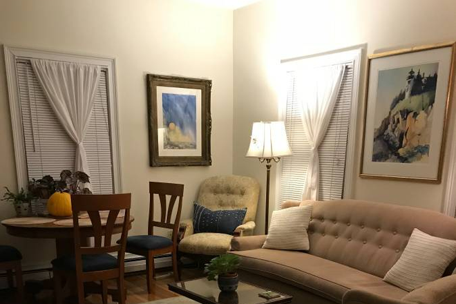 living room - 1BR (unfurnished) in 3BR, 2Bath in-house apartment