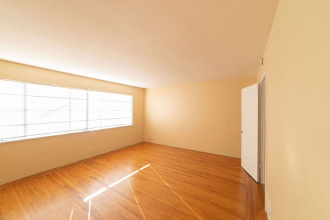  - 1820 Spruce St.