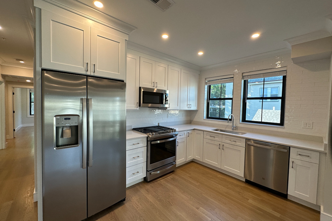 - - Huge 4 bed / 2 bath Near the T - Easy way to NEU