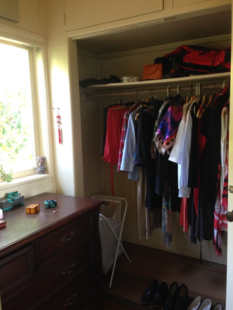 Walk In Closet - Bedroom in Shared House in Ideal Location