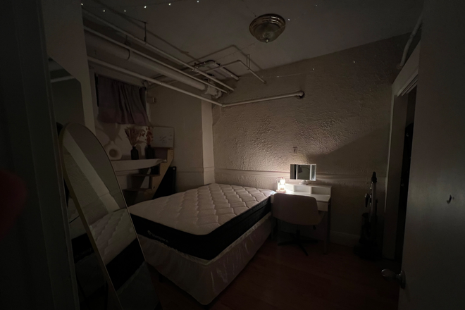 Same bedroom - Cozy and close to Berklee! Apartments